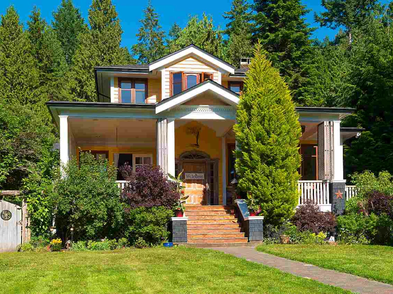 1727 Bowen Bay Road, Bowen Island BC V0N 1G2