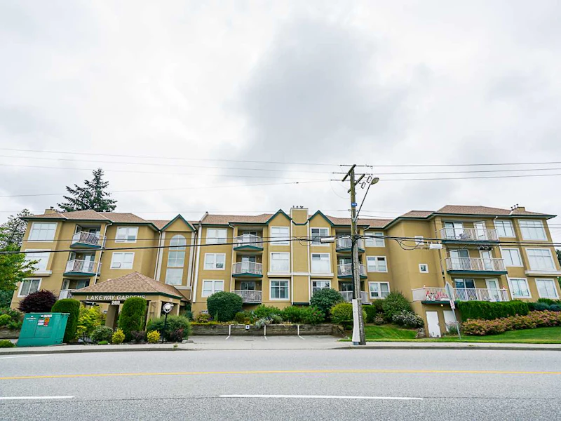 201 - 2410 Emerson Street, Abbotsford BC V2T 3J3