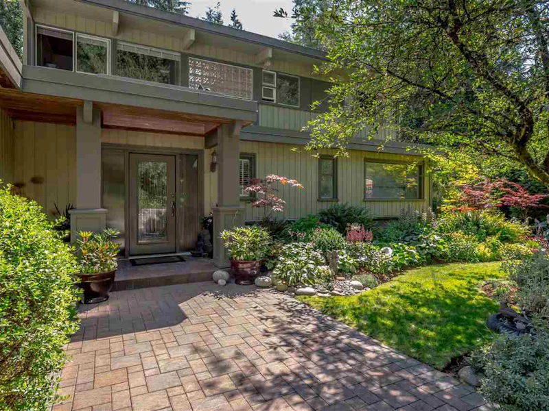 354 Moyne Drive, West Vancouver BC V7S 1J5