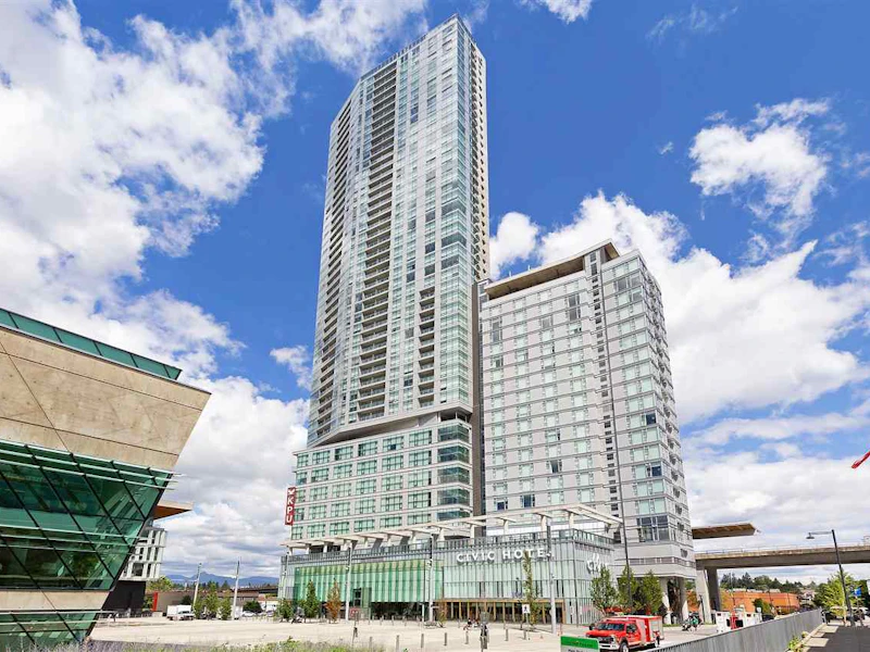 3906 - 13495 Central Avenue, Surrey BC