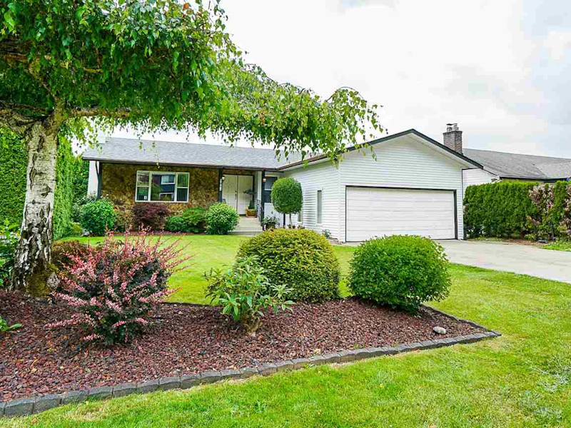 3655 Nicomen Place, Abbotsford BC V3G 1J1