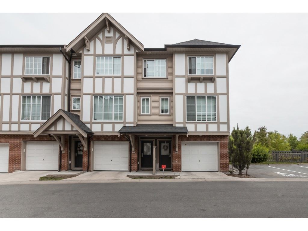 26-30989 Westridge Pl  