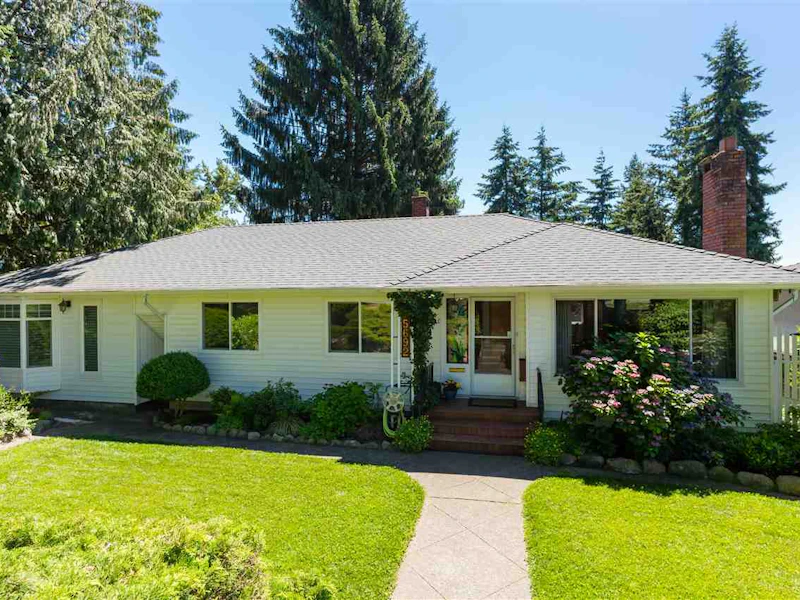 5692 Carson Street, Burnaby BC V5J 2Z5