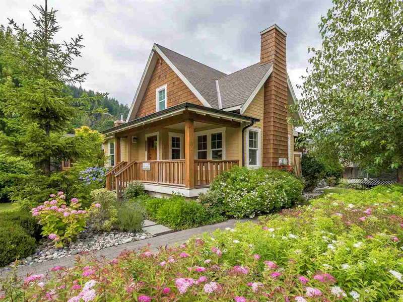 1858 Blackberry Lane, Cultus Lake BC