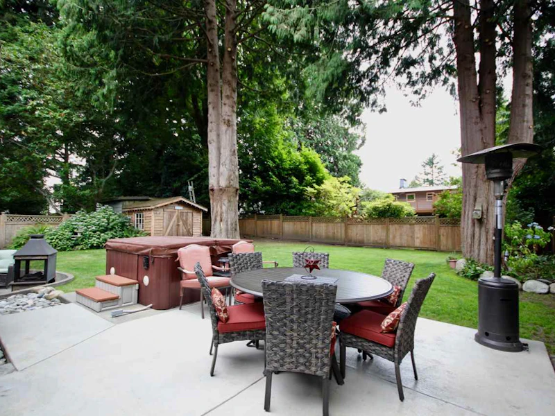1425 55th Street, Delta BC V4M 3K4