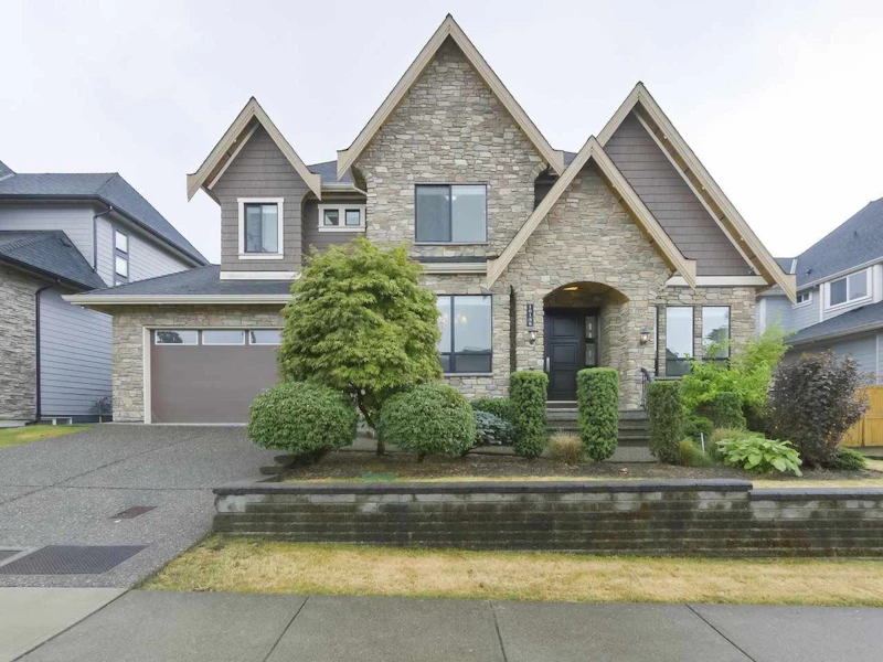 16138 28th Avenue, Surrey BC V3Z 3W1