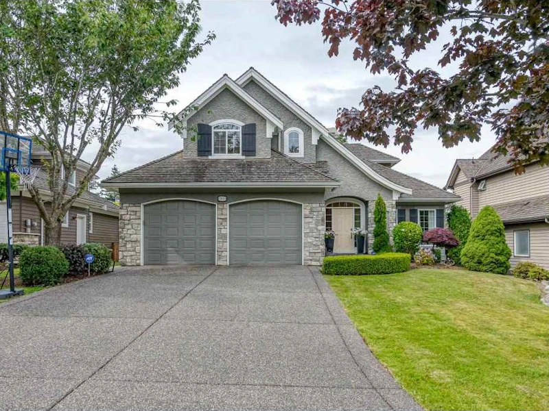 15619 37a Avenue, Surrey BC V3Z 0H7