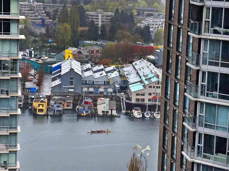 3205 - 1408 Strathmore Mews, Vancouver BC V6Z 3A9