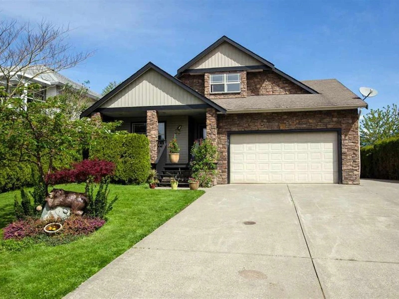 347 Chestnut Avenue, Harrison Hot Springs BC V0M 0A5