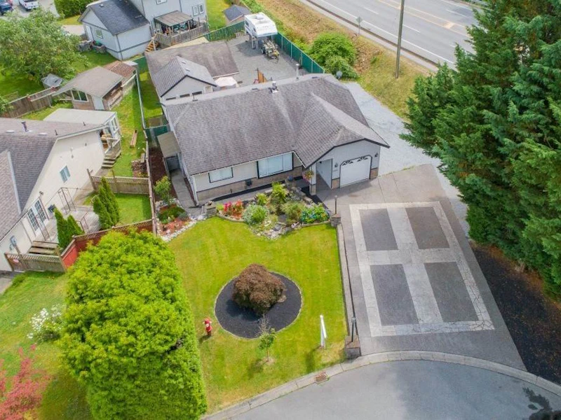 19284 63a Avenue, Surrey BC V3S 7L5
