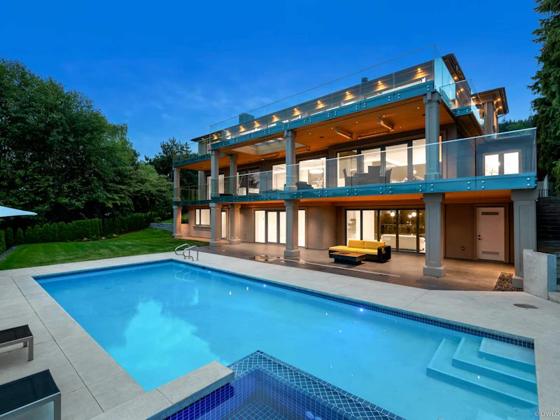 1407 Chartwell Drive, West Vancouver BC V7S 2R6
