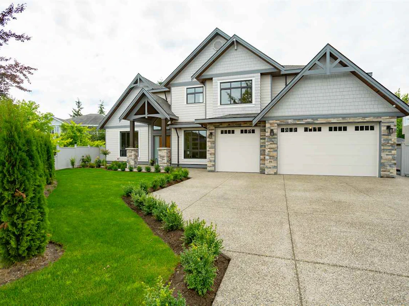 4605 222a Street, Langley BC V2Z 1M4
