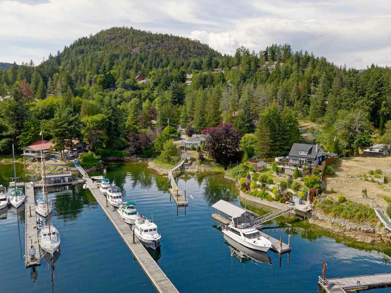 4964 Lyons Road, Pender Harbour Egmont BC