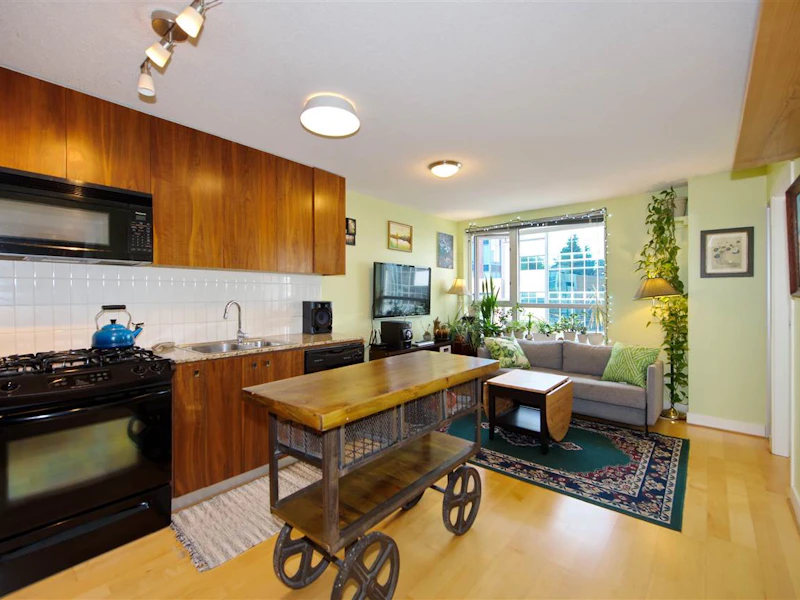 306 - 1030 W Broadway Street, Vancouver BC V6H 4J5