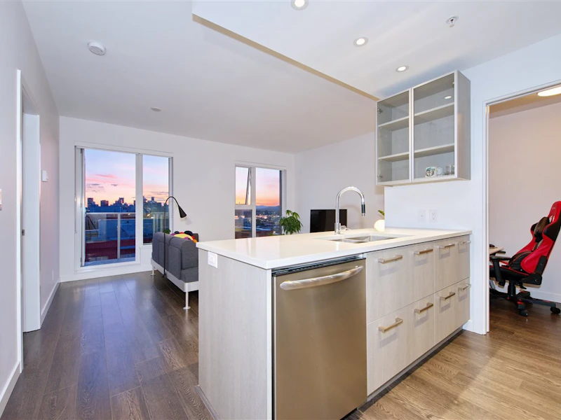PH9 - 983 E Hastings Street, Vancouver BC