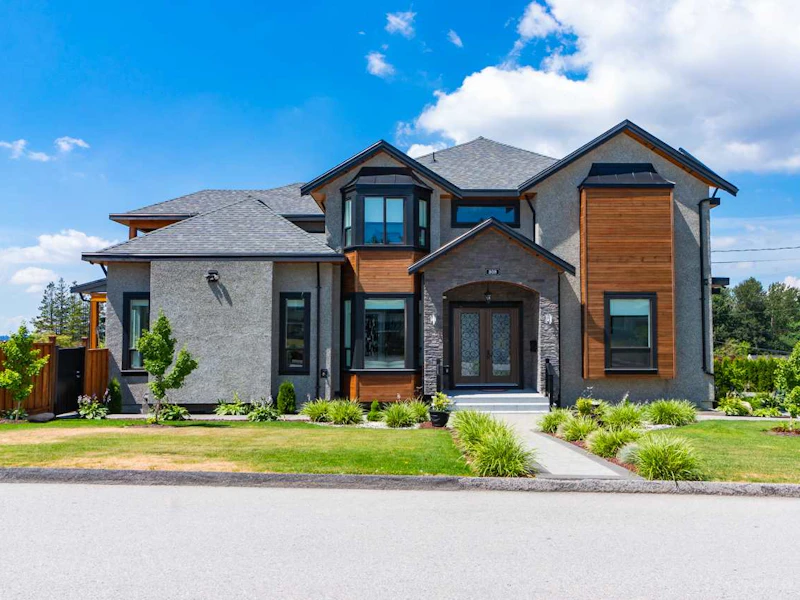308 Finnigan Street, Coquitlam BC V3K 5J9