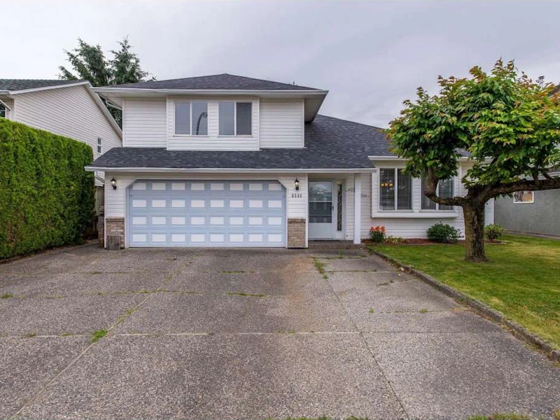 6342 Selkirk Street, Chilliwack BC V2R 2L7