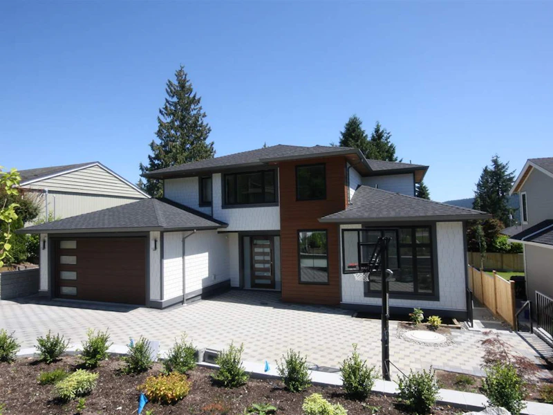 828 Fairway Drive, North Vancouver BC