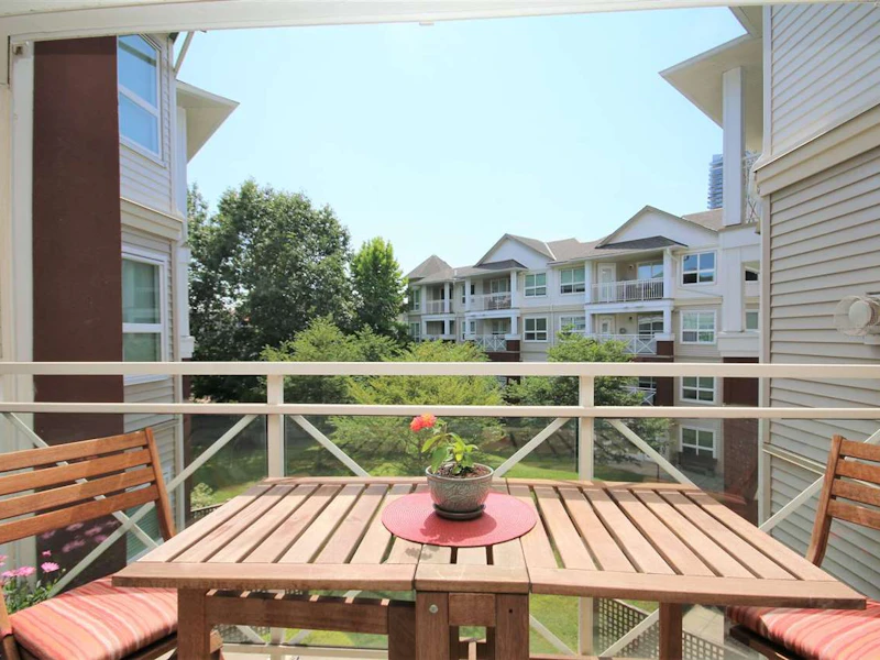 321 - 8068 120a Street, Surrey BC V3W 3P3