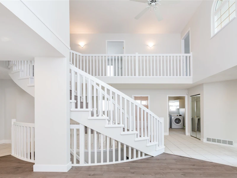2009 St George Street, Port Moody BC V3H 2E7