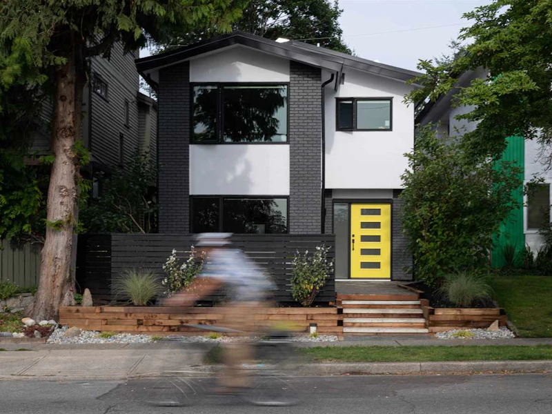 4258 Ontario Street, Vancouver BC V5V 3G7