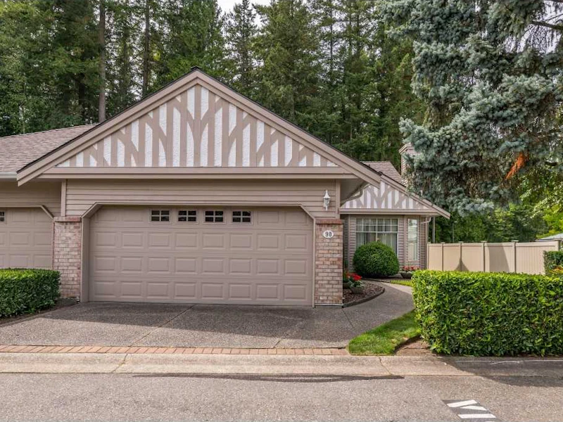 90 - 2533 152nd Street, Surrey BC V4P 1N4