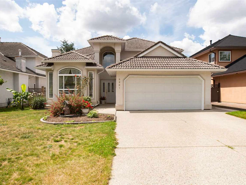 9001 150a Street, Surrey BC V3R 6X4