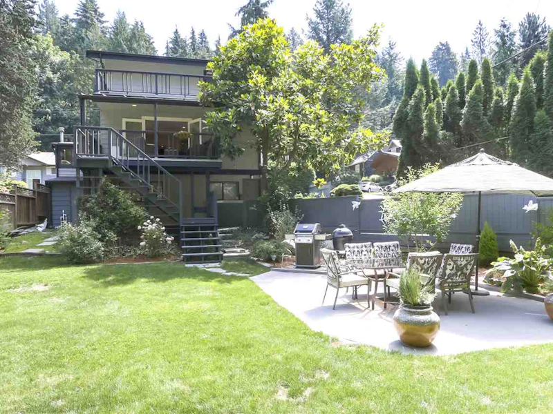 1907 Parkside Lane, North Vancouver BC V7G 1X4