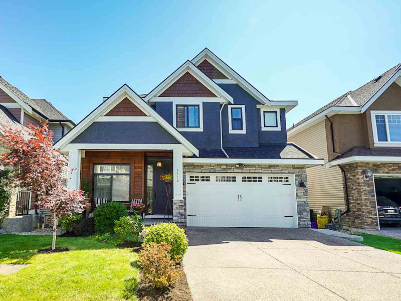 7712 211a Street, Langley BC V2Y 0K7