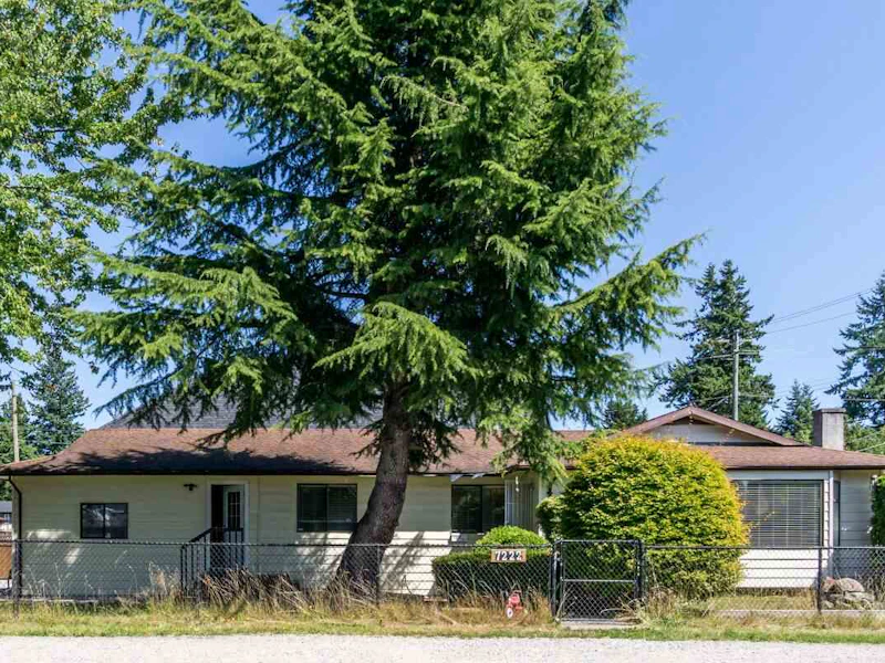 7222 141a Street, Surrey BC V3W 2P9