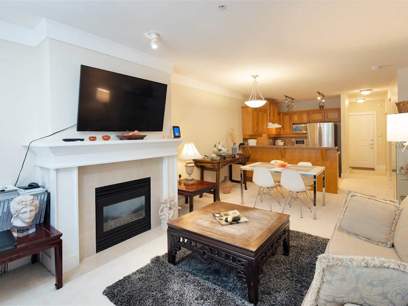 202 - 3088 W 41st Avenue, Vancouver BC V6N 3C9