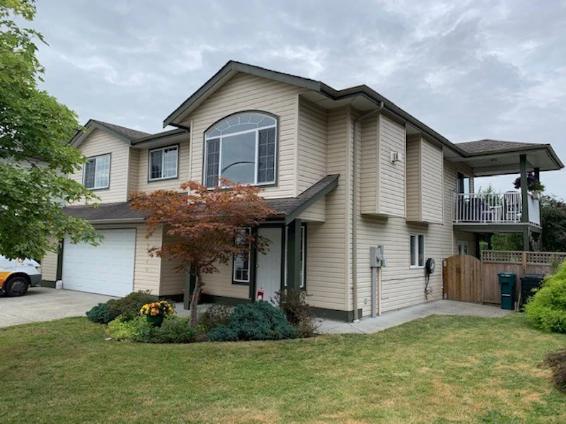 20140 120b Avenue, Maple Ridge BC V2X 3K5