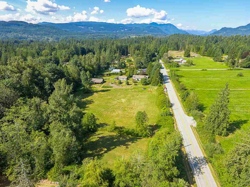 10171 Wolfe Street, Mission BC V4S 1G7