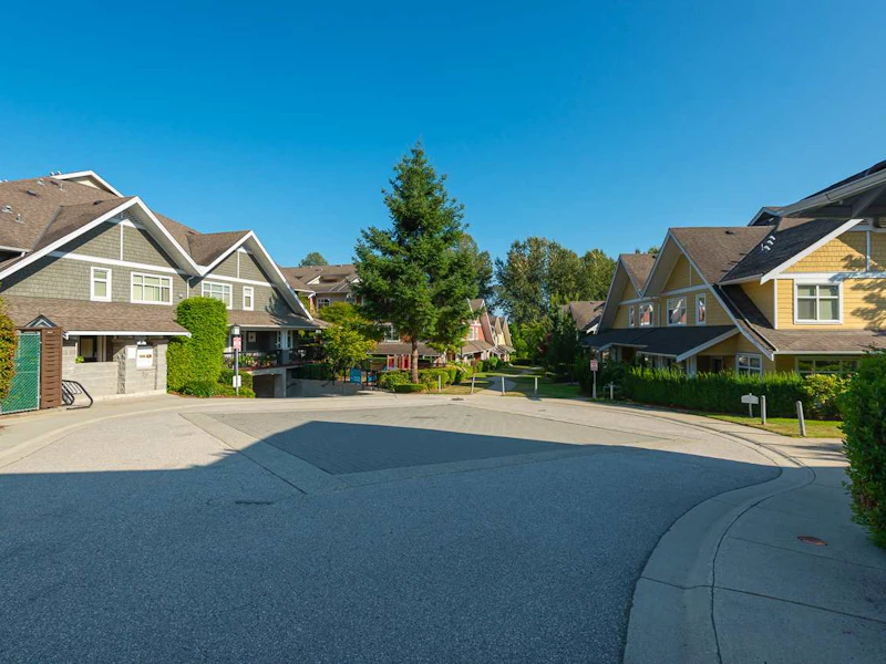 82 - 6878 Southpoint Drive, Burnaby BC V3N 5E4