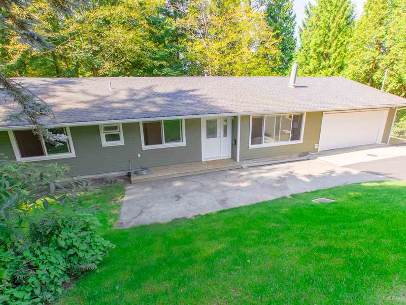 1030 Gatensbury Road, Port Moody BC V3H 2P2