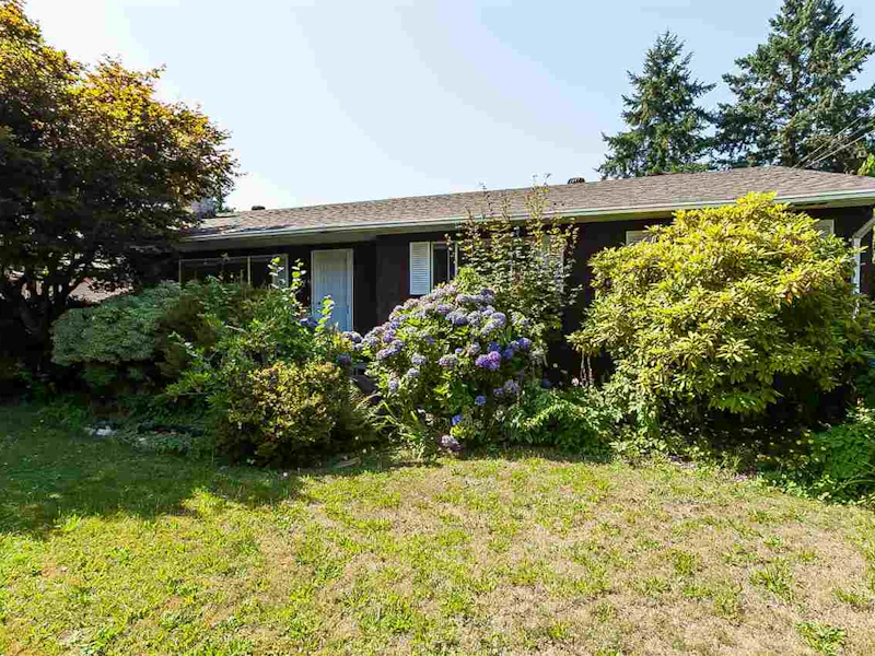 8929 Mowat Street, Langley BC V1M 0B6