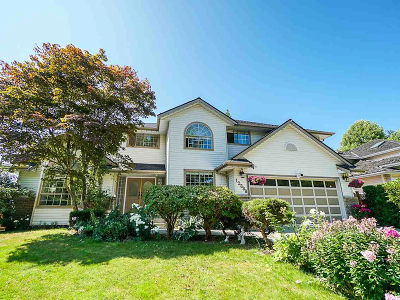 12888 Carluke Crescent, Surrey BC V3V 6R4