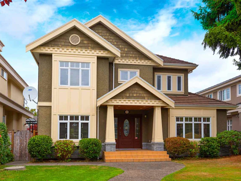 2609 W 22nd Avenue, Vancouver BC V6L 1M3