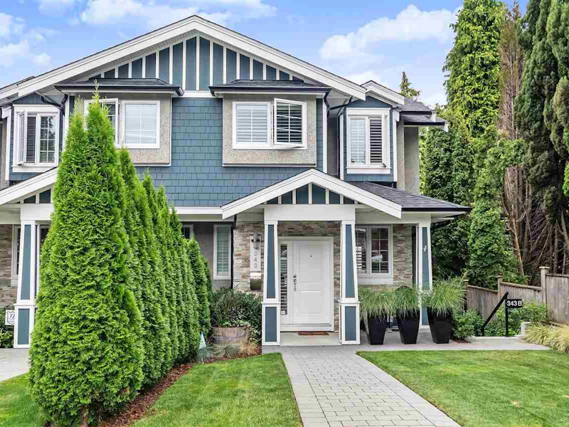 343 E 4th Street, North Vancouver BC