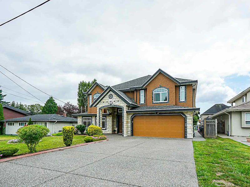 12848 93rd Avenue, Surrey BC V3V 1K8