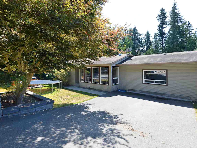 5538 Leanne Road, Secret Cove BC