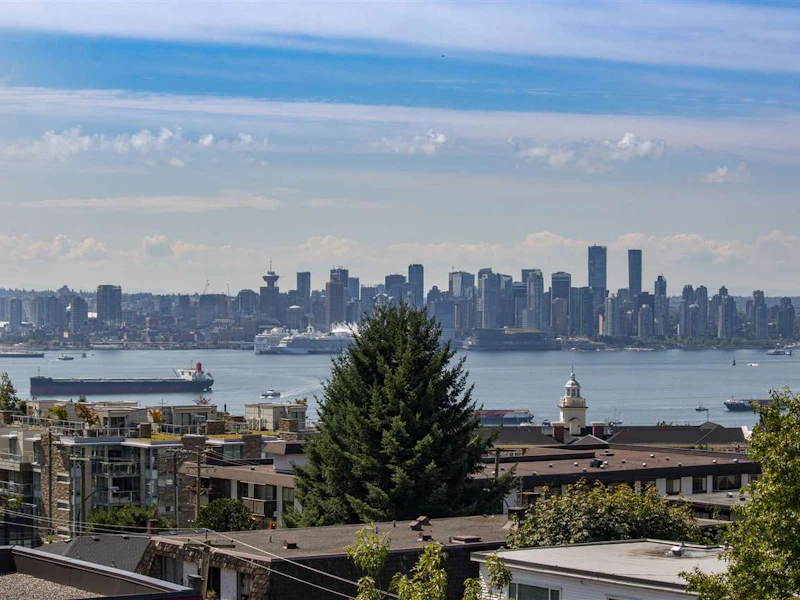 603 - 150 W 15th Street, North Vancouver BC
