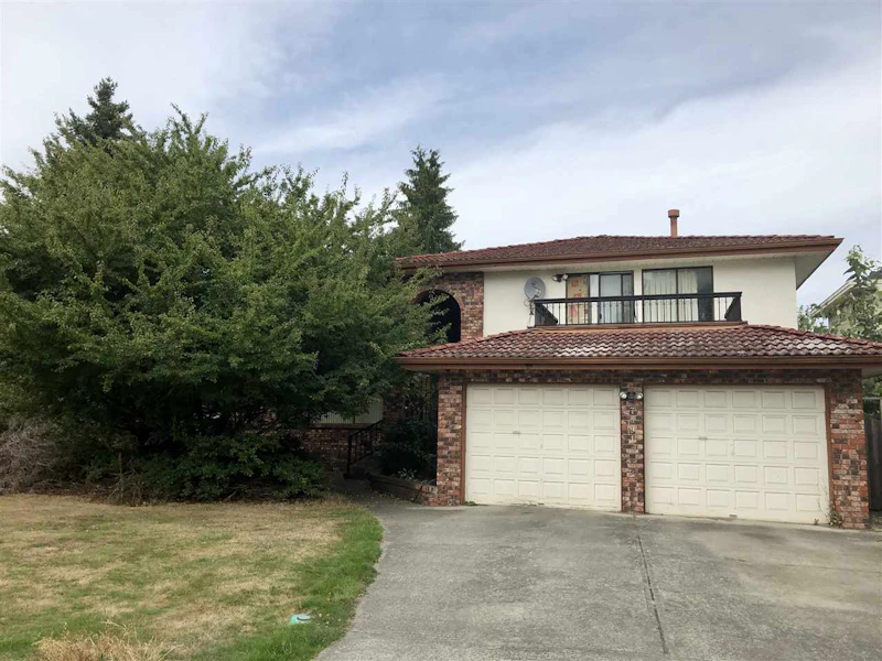 7591 Lismer Avenue, Richmond BC V6Y 2W5