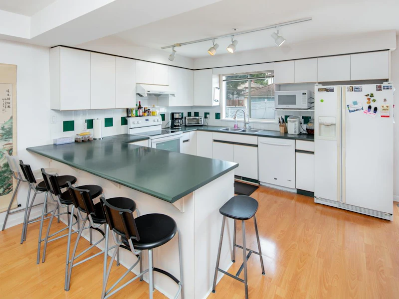 5239 Prince Albert Street, Vancouver BC V5W 3C7