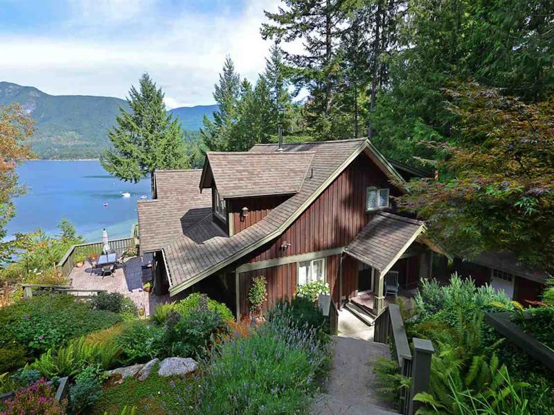 6157 Coracle Drive, Sechelt BC