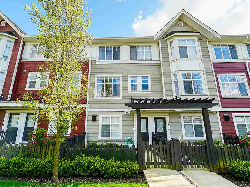 72 - 20852 77a Avenue, Langley BC