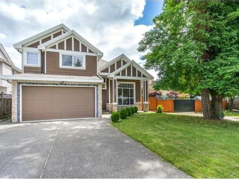 8496 156th Street, Surrey BC V3S 3R9