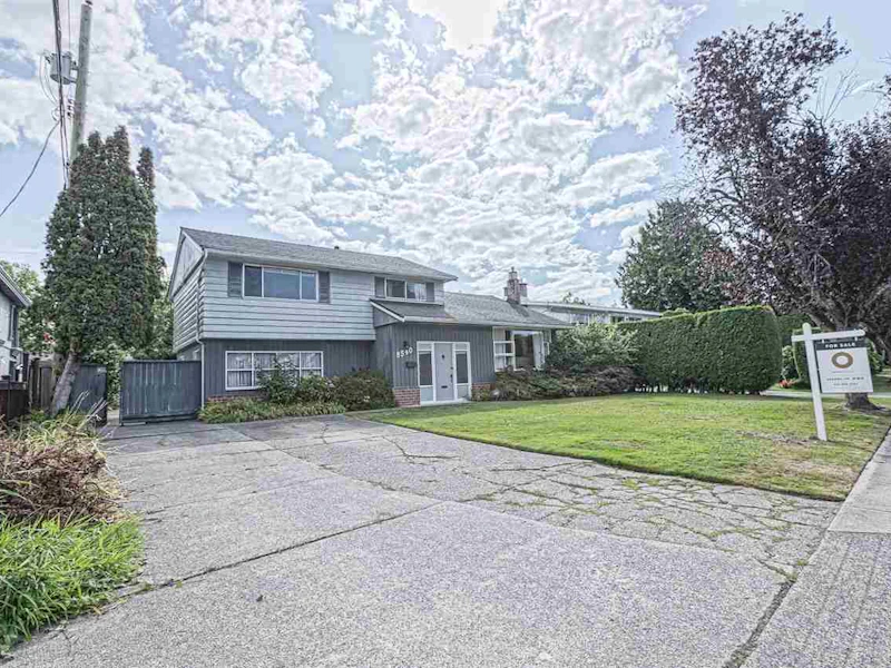 8540 Seafair Drive, Richmond BC V7C 1X5