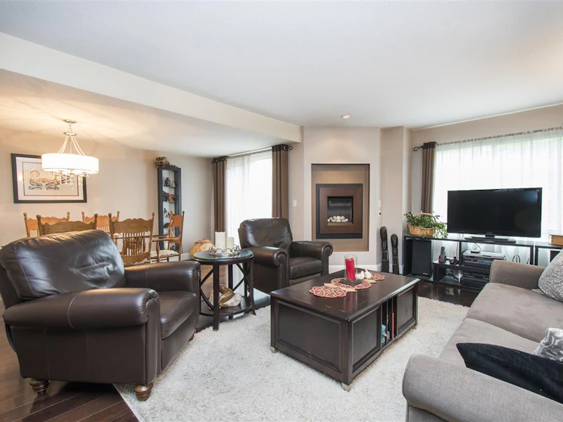 203 - 3980 Inlet Crescent, North Vancouver BC V7G 2P9