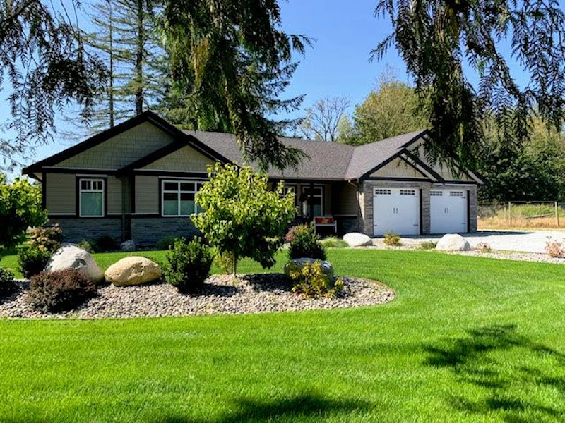 11785 252nd Street, Maple Ridge BC V4R 1E8